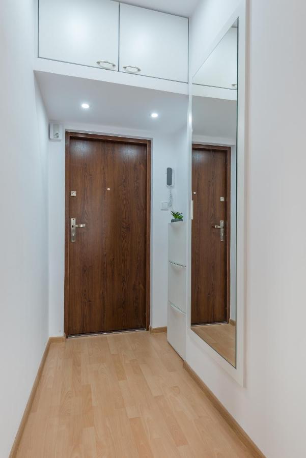 Szczesliwice Ochota P&O Serviced Apartments วอร์ซอ ภายนอก รูปภาพ
