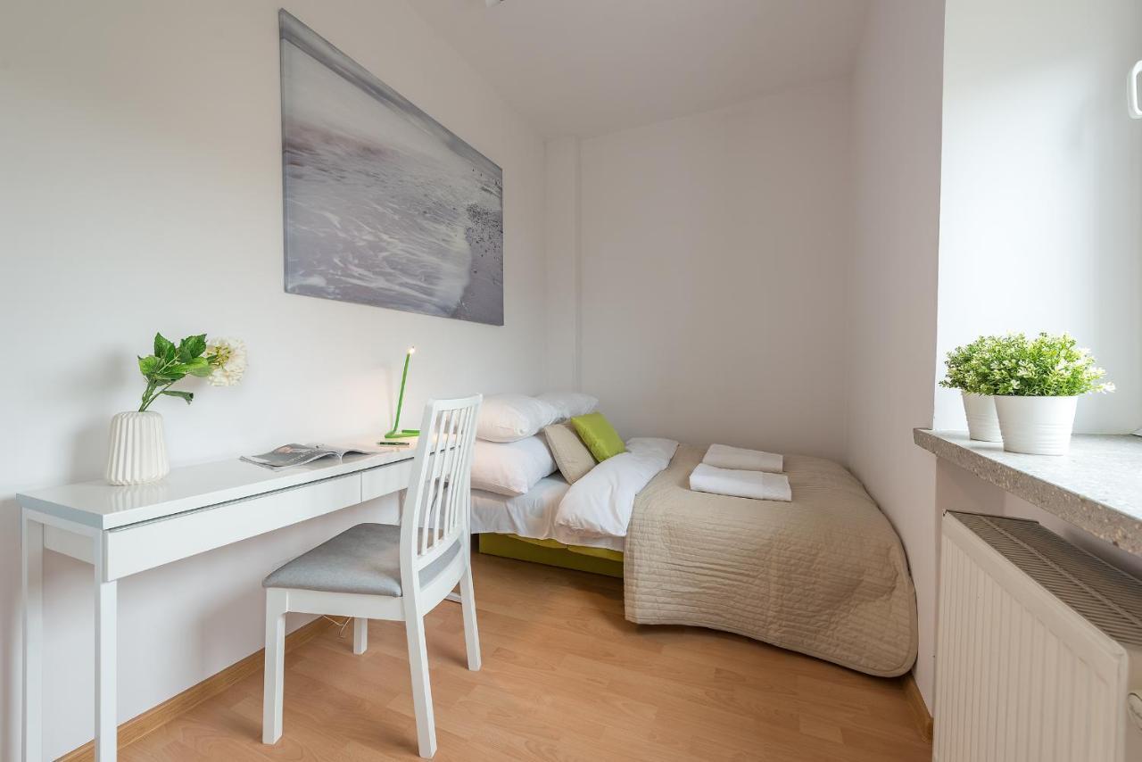 Szczesliwice Ochota P&O Serviced Apartments วอร์ซอ ภายนอก รูปภาพ